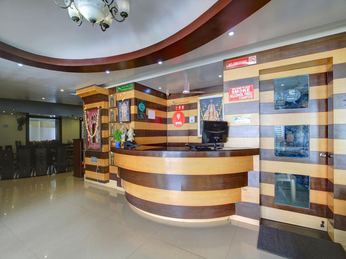 Oyo 8892 Kadambari Regency Angamaly Exterior photo