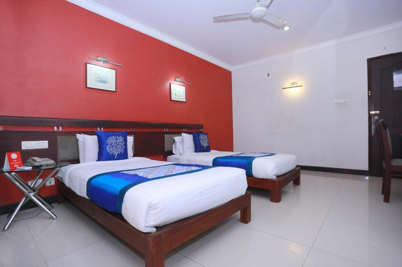 Oyo 8892 Kadambari Regency Angamaly Exterior photo